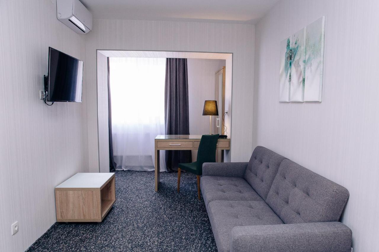 Hotel Reikartz Aurora Krywyj Rih Exterior foto